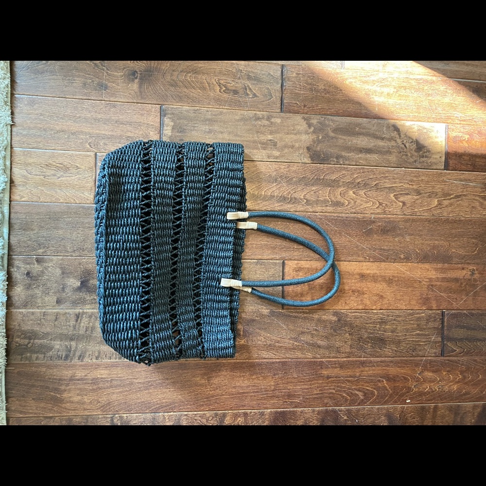 Black beach bag